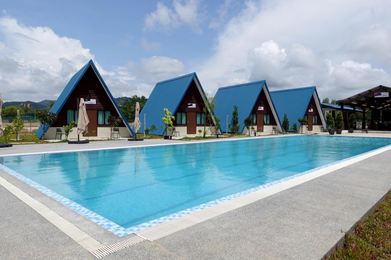 Senta Adventure Camp & Resort Minyak Beku Buitenkant foto